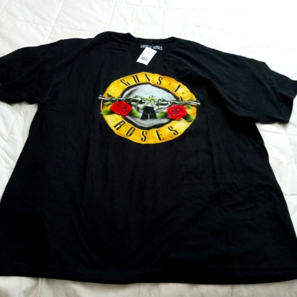Men's 2XL shirt new guns & roses